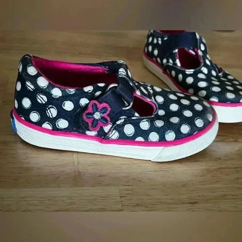 LITTLE GIRLS NAVY & HOT PINK KEDS SEE DESCRIPTION FOR SIZING GUC